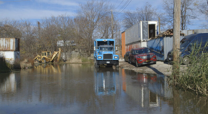 Jewel Streets - still #2